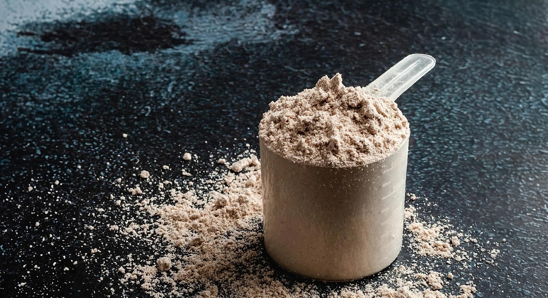 https://www.optimumnutrition.co.in/cdn/shop/articles/760-1722882600-how-many-grams-is.png?v=1746780371