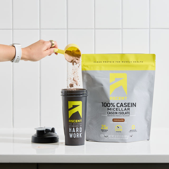 https://www.ascentprotein.com/cdn/shop/files/casein_chocolate_scoop.jpg?v=1749051028&width=640
